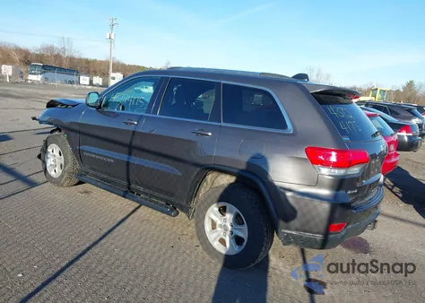 2017 Jeep Grand Cherokee Laredo 4X4 z USA, uszkodzony, nr VIN 1C4RJFAG0HC803386